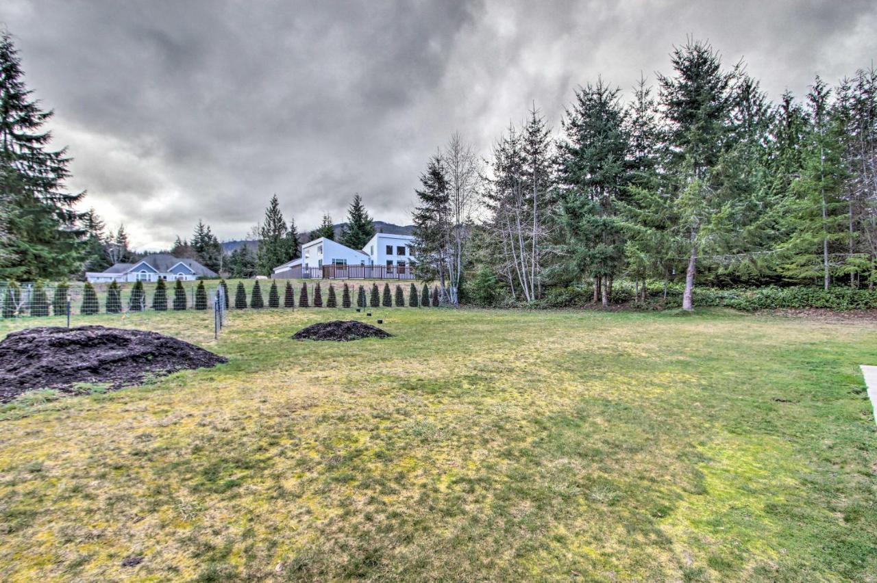 Charming Port Angeles Studio With Deck And Views! Apartamento Exterior foto